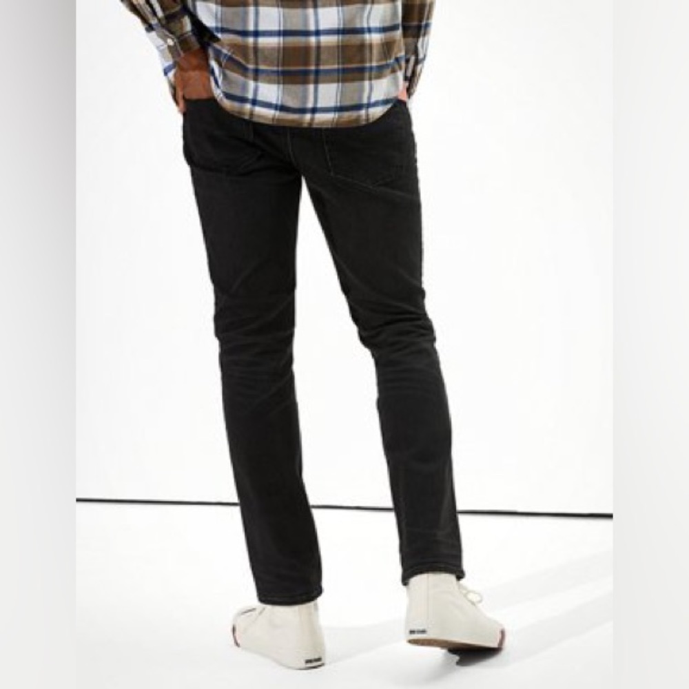 American Eagle Men’s Slim Straight Black Jeans Size 30X32 - Picture 2 of 9